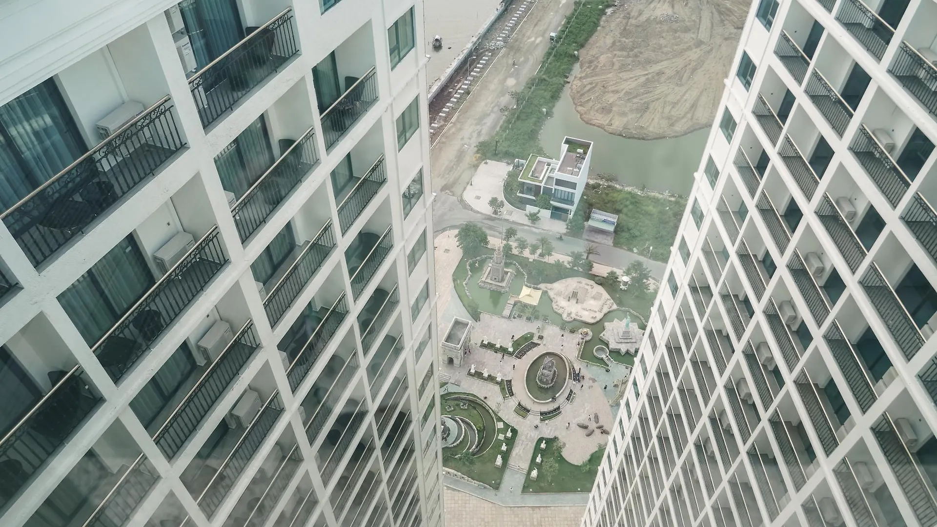 فندق Citadines Blue Cove Danang 4*, دا نانغ فيتنام
